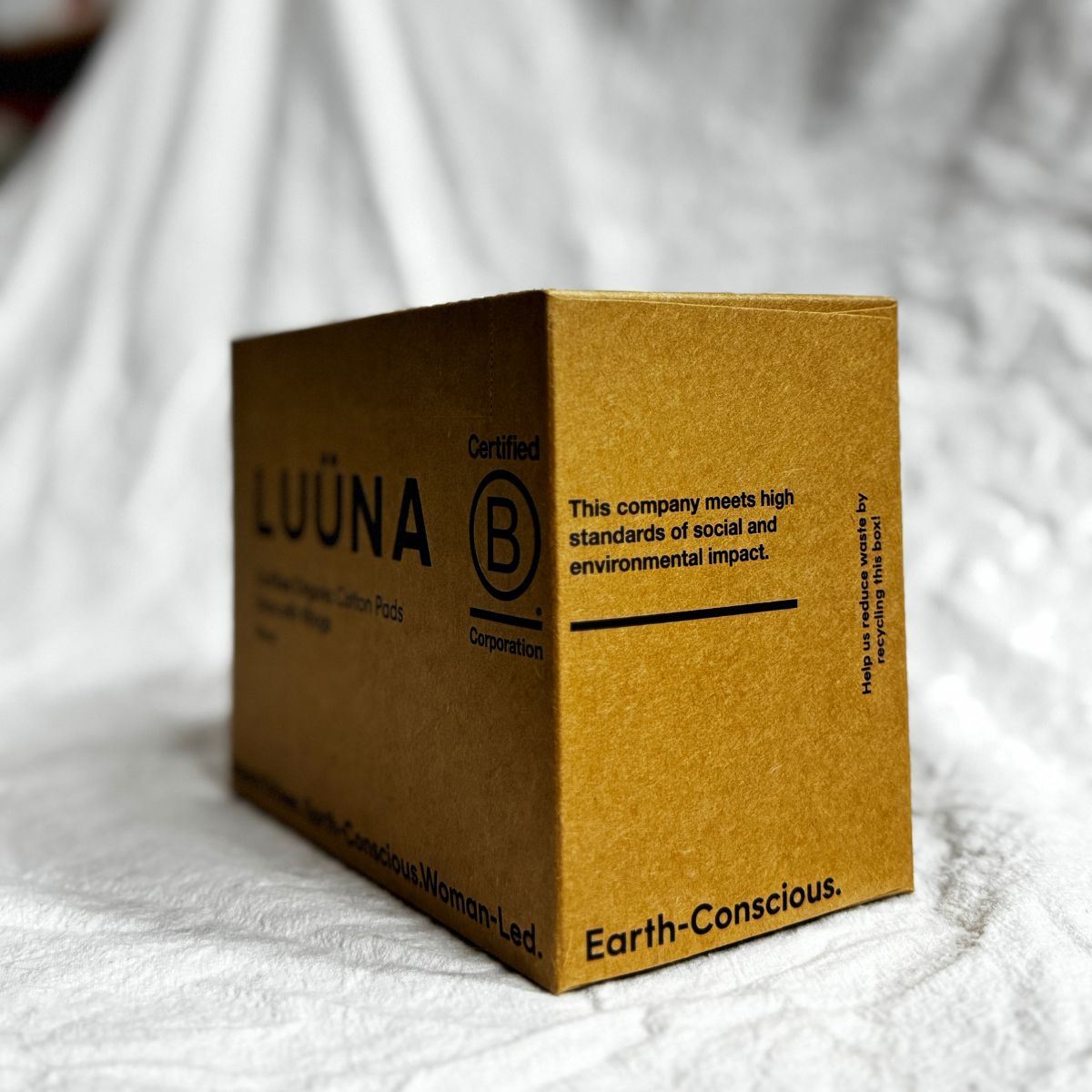 LUÜNA Naturals Organic Cotton Day Pads 24cm (30pcs)