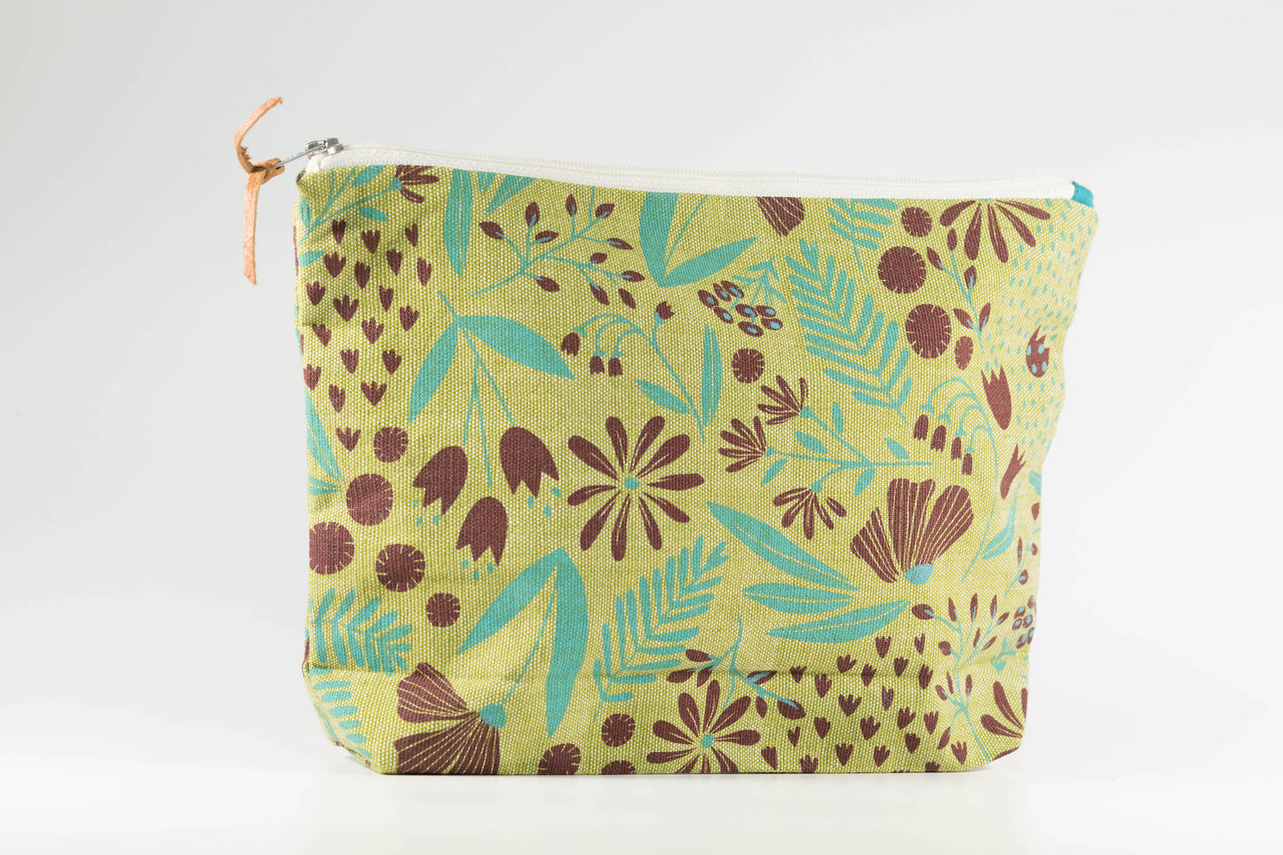 Nepal Handmade Pouch (L) - Happeriod