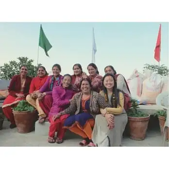 女,走往身體的朝聖:女性覺醒,社會創業,正向月經(簽名本)