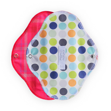 Load image into Gallery viewer, Momiji Natural Small Day Pad
