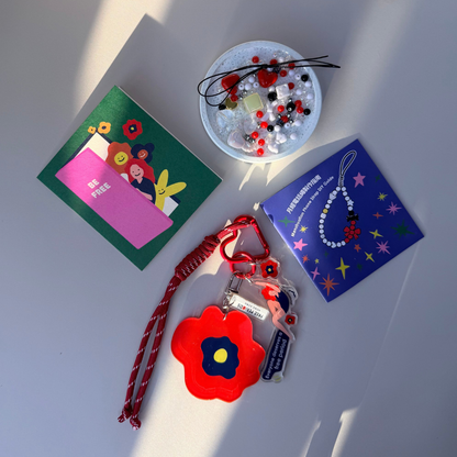 人人都值得一個自在的經期｜慈善掛飾（連 Root 精油）