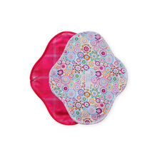 Load image into Gallery viewer, Momiji Natural Large Day Pad
