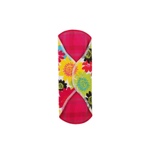 Load image into Gallery viewer, Momiji Natural Large Day Pad
