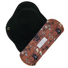 Load image into Gallery viewer, Momiji Natural Small Day Pad
