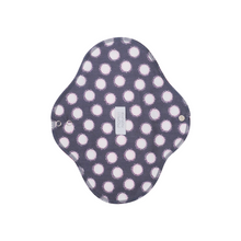 Load image into Gallery viewer, Momiji Natural Large Day Pad
