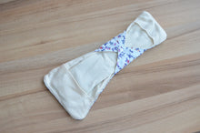 將圖片載入圖庫檢視器 Free Periods Handmade Organic Night Pad with insert pad - Happeriod
